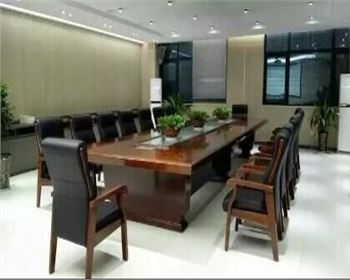 西安凹凸压成套设备厂家会议室